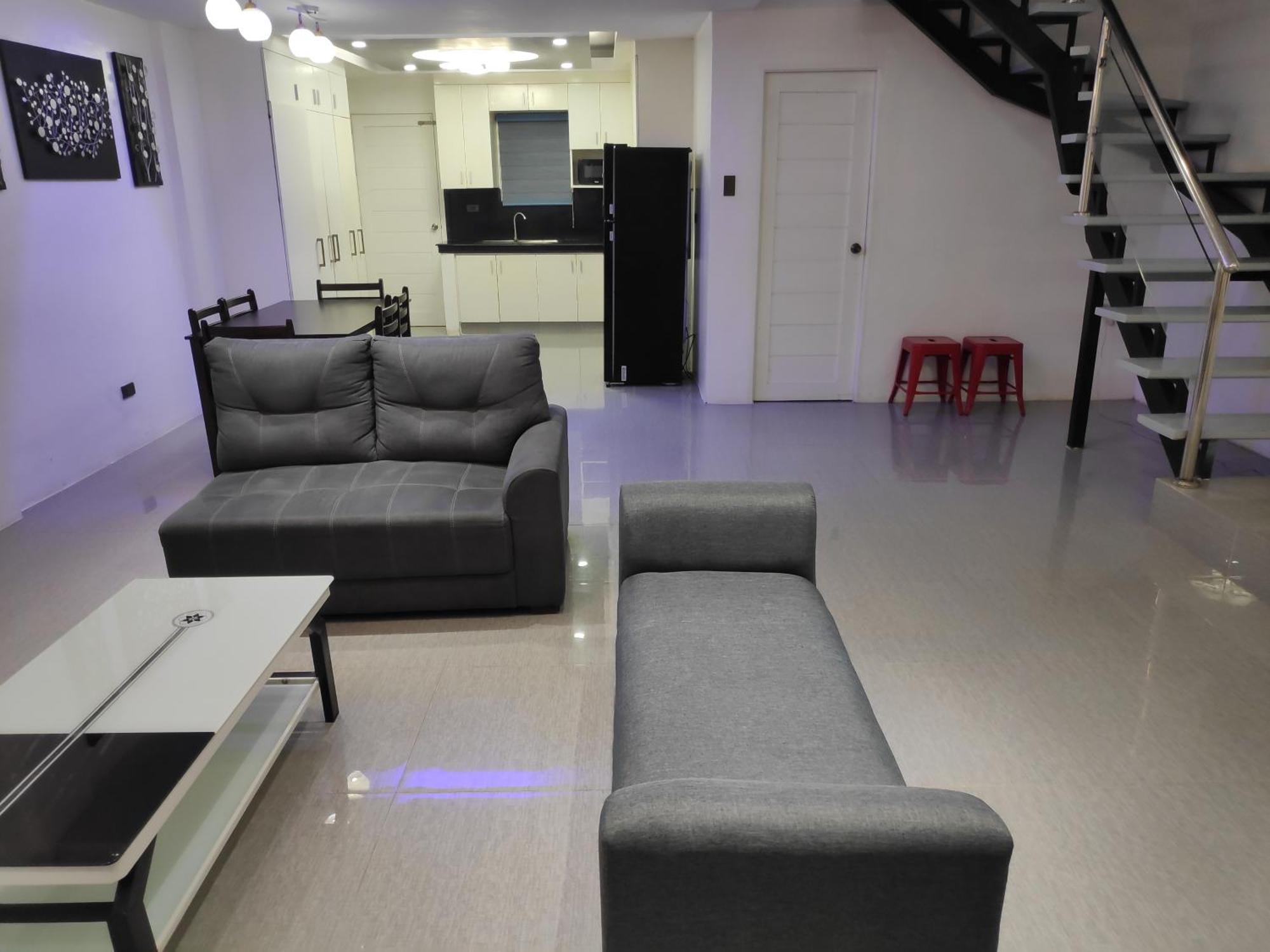 Tagaytay Staycation By Naya And Darla W Free Swimming Pool, Wifi & Netflix Tagaytay City Kültér fotó