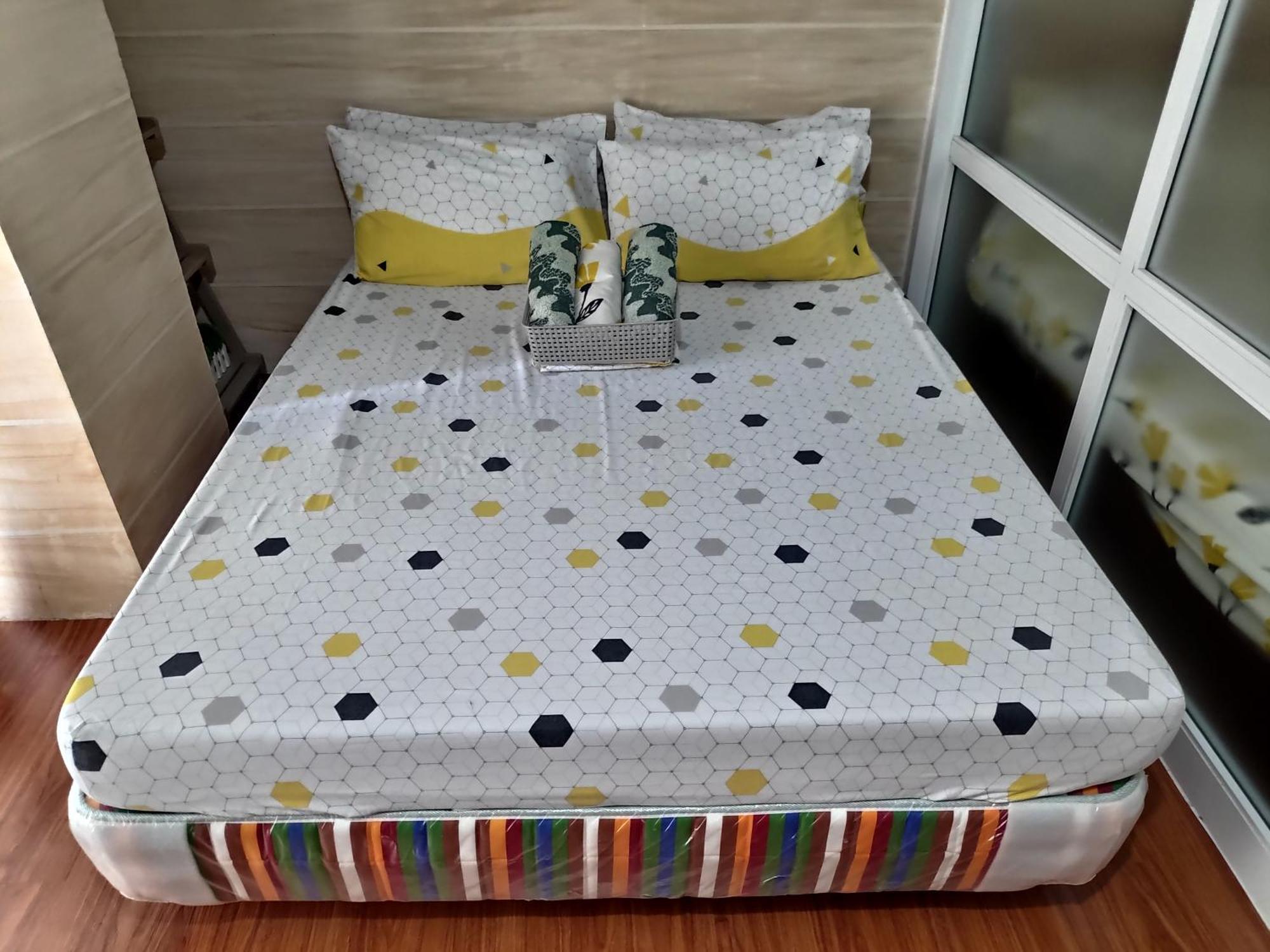 Tagaytay Staycation By Naya And Darla W Free Swimming Pool, Wifi & Netflix Tagaytay City Kültér fotó