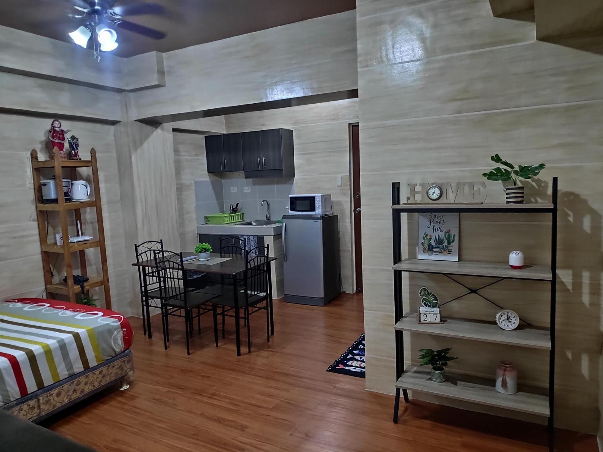 Tagaytay Staycation By Naya And Darla W Free Swimming Pool, Wifi & Netflix Tagaytay City Kültér fotó
